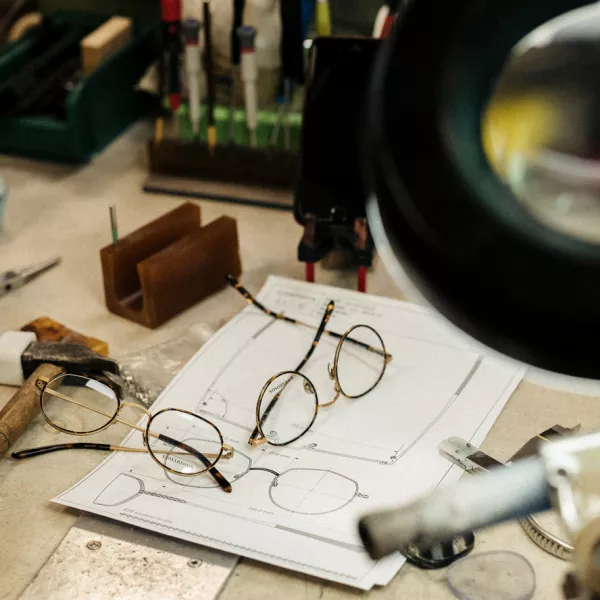 Edwardson Eyewear - Metal Frames Quality - Hand crafted in France